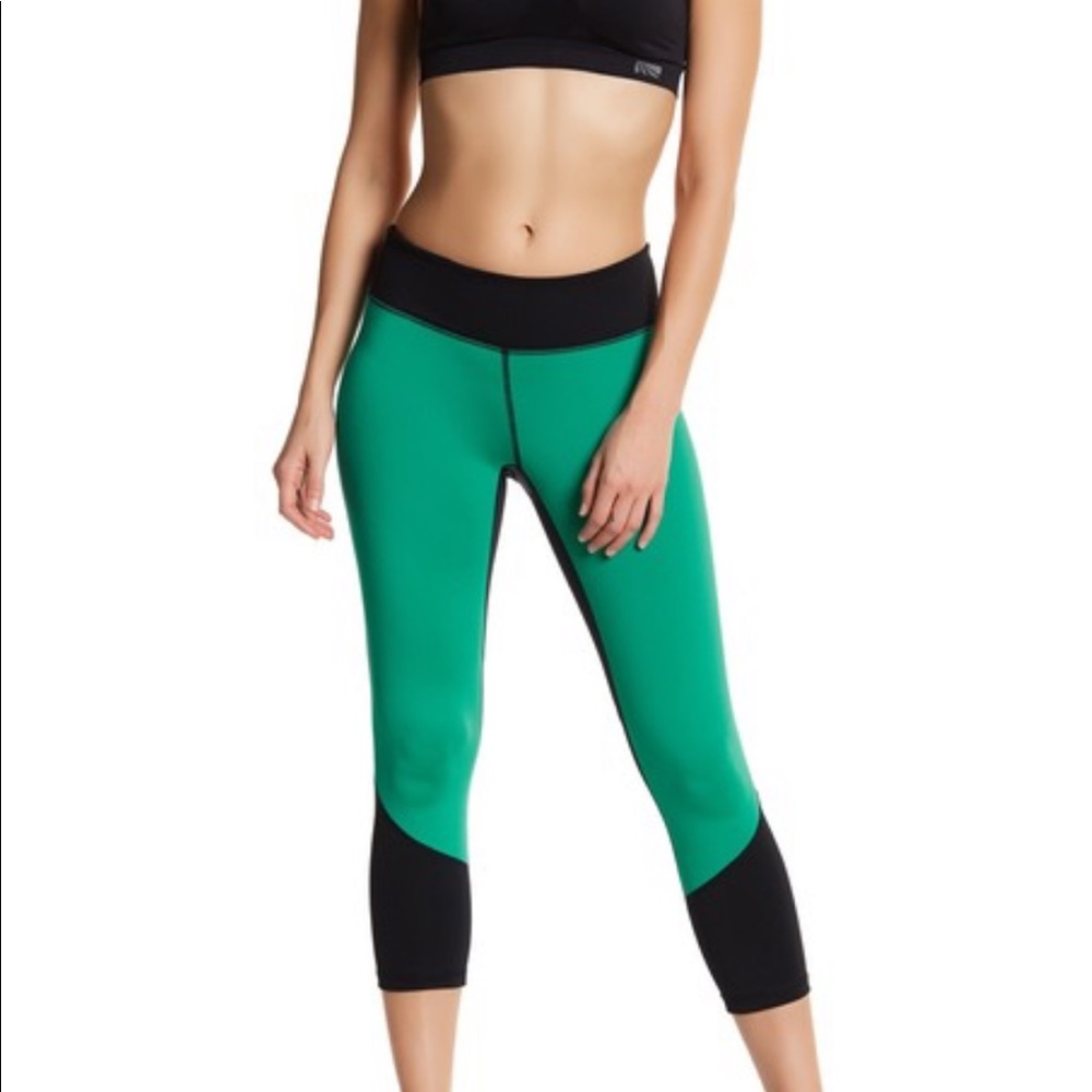 Zella Teal Green Colorblock Capri Pants Leggings